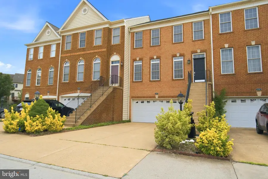 22540 Airmont Woods Ter, Ashburn, VA 20148 - #3