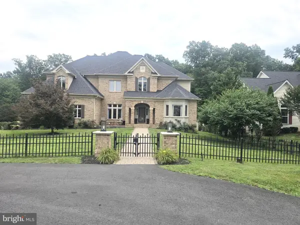 20262 Redrose Dr, STERLING, VA 20165