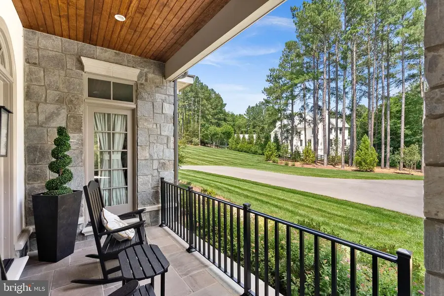 22563 Creighton Farms Dr, Leesburg, VA 20175 - #3