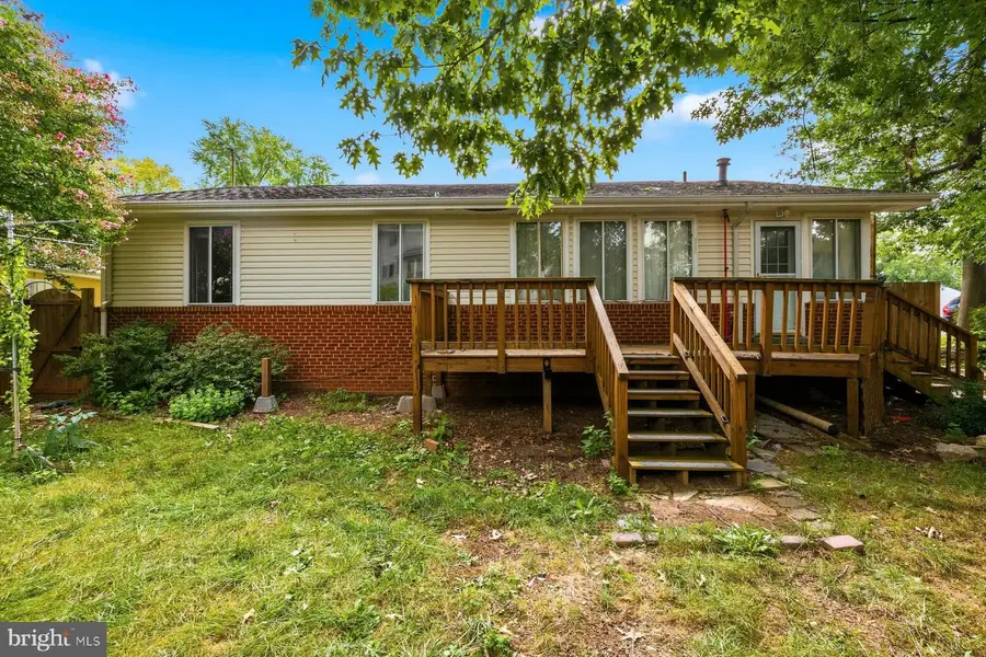 721 Wirt St Sw, Leesburg, VA 20175 - #3