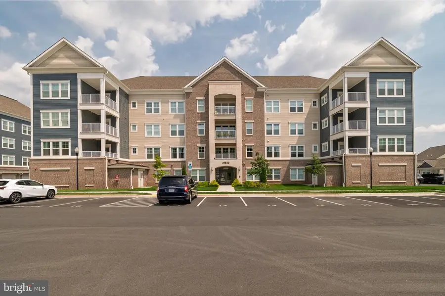 21630 Hawksbill High Cir #406, Sterling, VA 20164 - #2