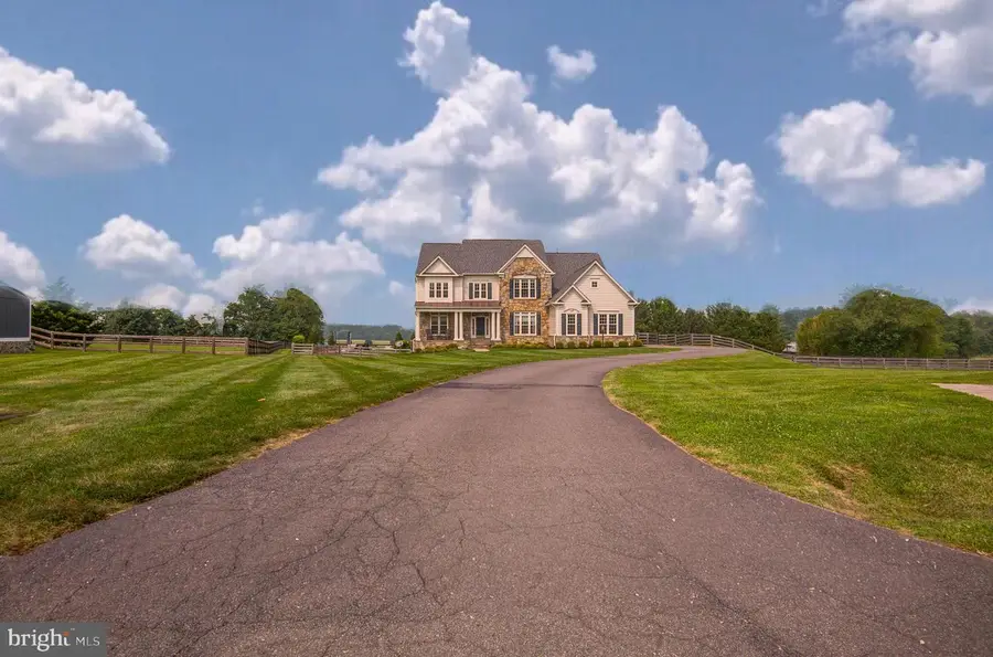 38764 Golden Eagle, Lovettsville, VA 20180 - #3