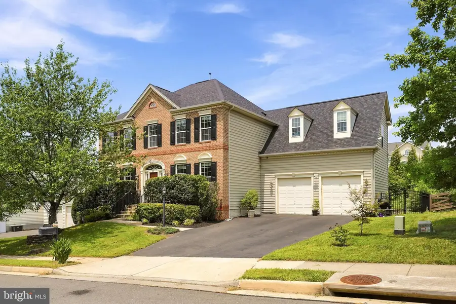 21054 Hooded Crow Dr, Leesburg, VA 20175 - #3