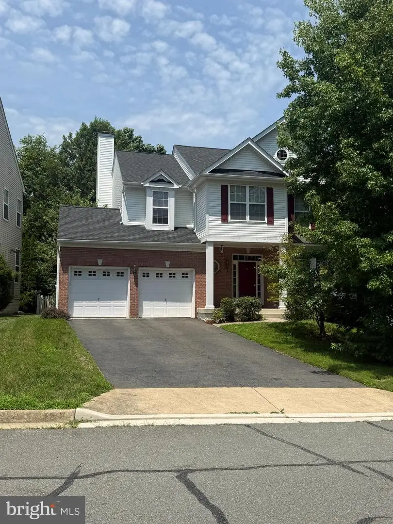 35554 Sarasota St, Round Hill, VA 20141 - #1