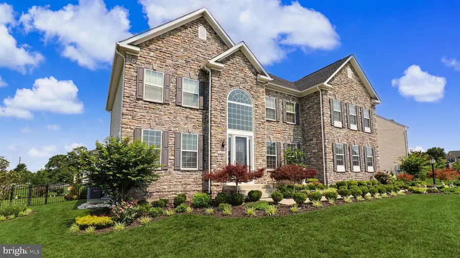 26859 Crusher Dr, Chantilly, VA 20152 - #3