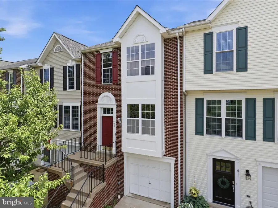 609 Tammy Ter Se, Leesburg, VA 20175 - #3