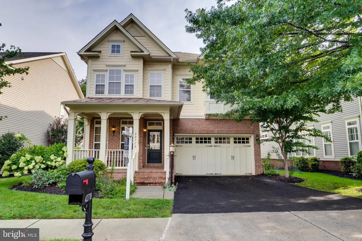 42718 Explorer, Brambleton, VA 20148 - #1