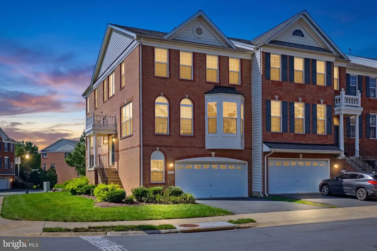 43411 Briar Creek Ter, Ashburn, VA 20147 - #1