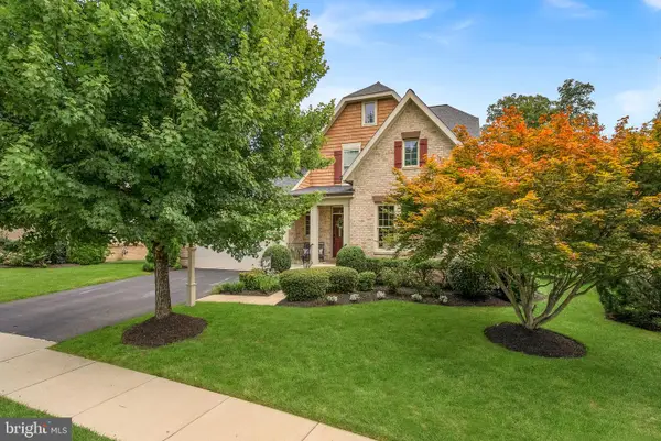 23356 Morning Walk Dr, BRAMBLETON, VA 20148