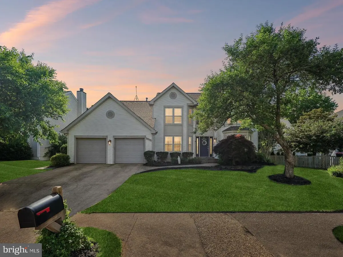 20547 Ringold Dr, Ashburn, VA 20147 - #1