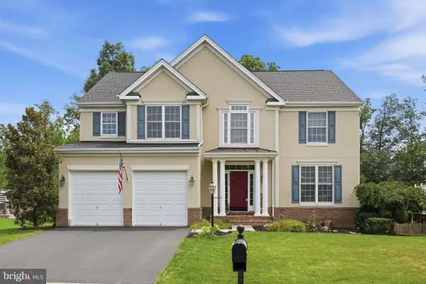 42815 Explorer Dr, BRAMBLETON, VA 20148