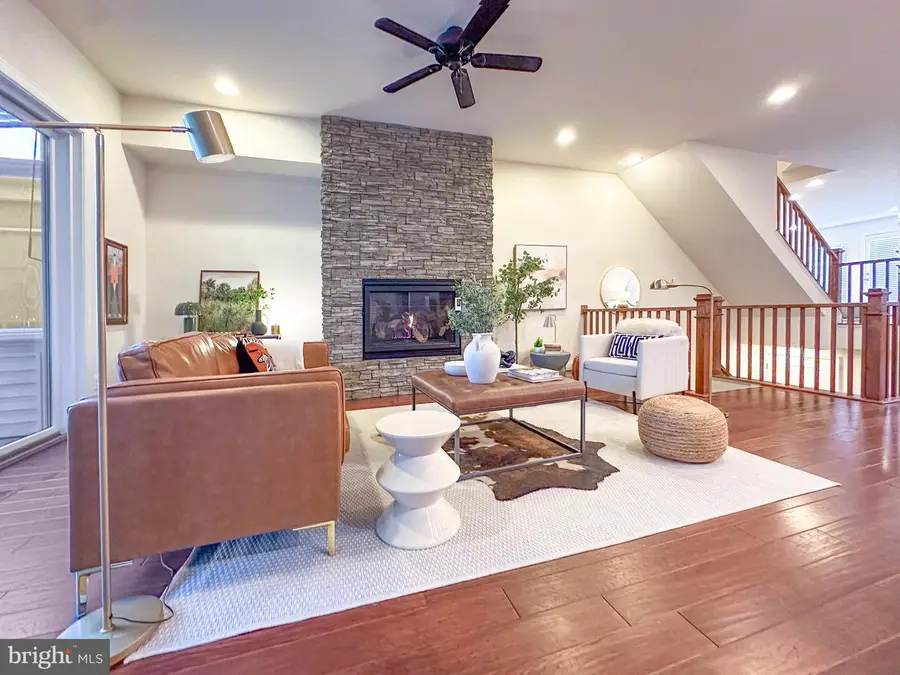 23448 Epperson Sq, Brambleton, VA 20148 - #3