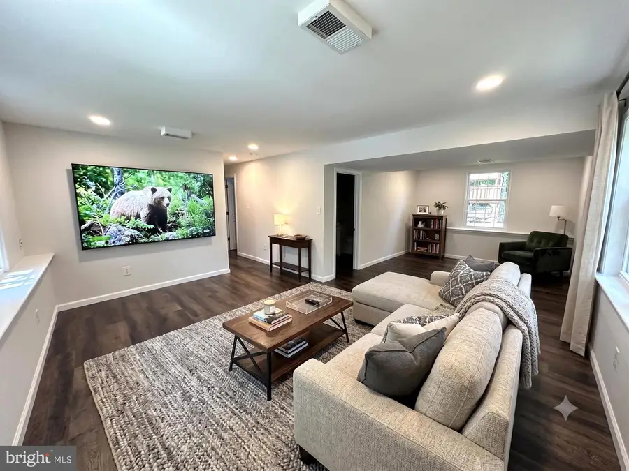 42872 Pimlico Way, Ashburn, VA 20147 - #2