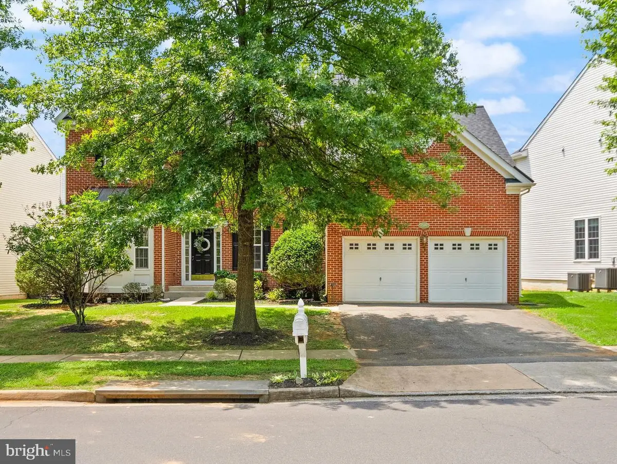 17481 Tedler Cir, Round Hill, VA 20141 - #1