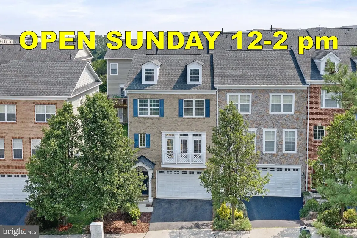 20911 Houseman Ter, Ashburn, VA 20148 - #1