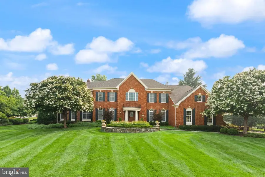 19879 Mellon Cir, Ashburn, VA 20147 - #2