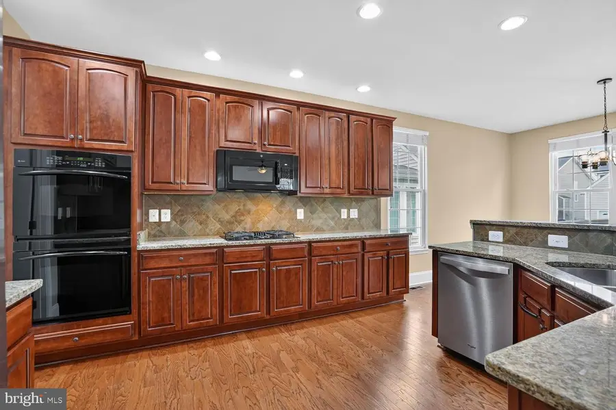42538 Neighborly Ln, Chantilly, VA 20152 - #3