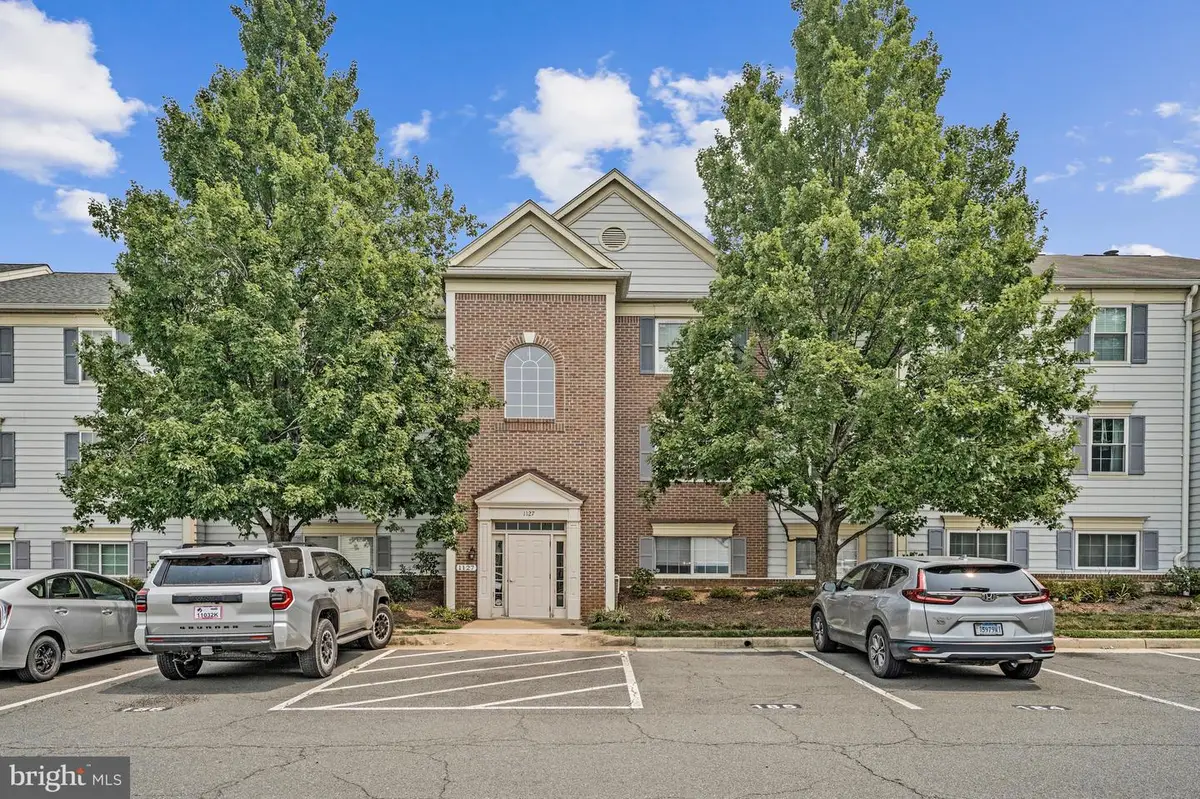 1127 Huntmaster Ter Ne #202, Leesburg, VA 20176 - #1