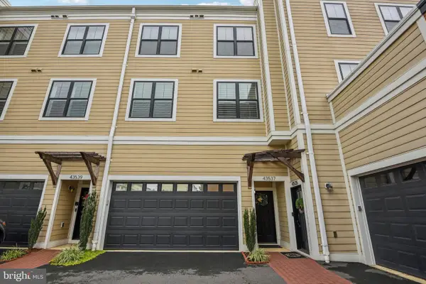 43537 Michigan Sq, LEESBURG, VA 20176