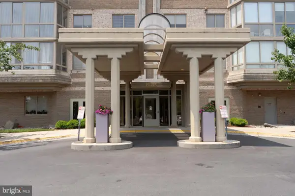 19355 Cypress Ridge Ter #905, LEESBURG, VA 20176