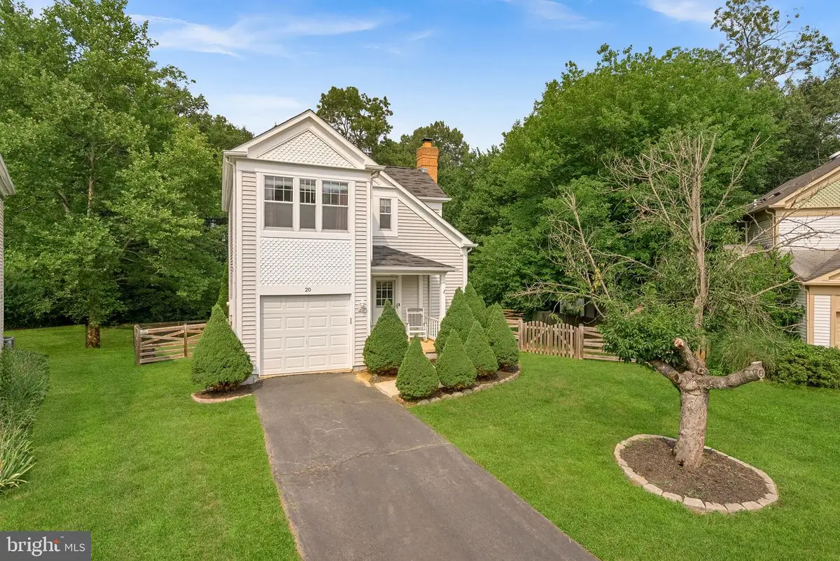 20 Glengyle Ln, Sterling, VA 20165 - #1