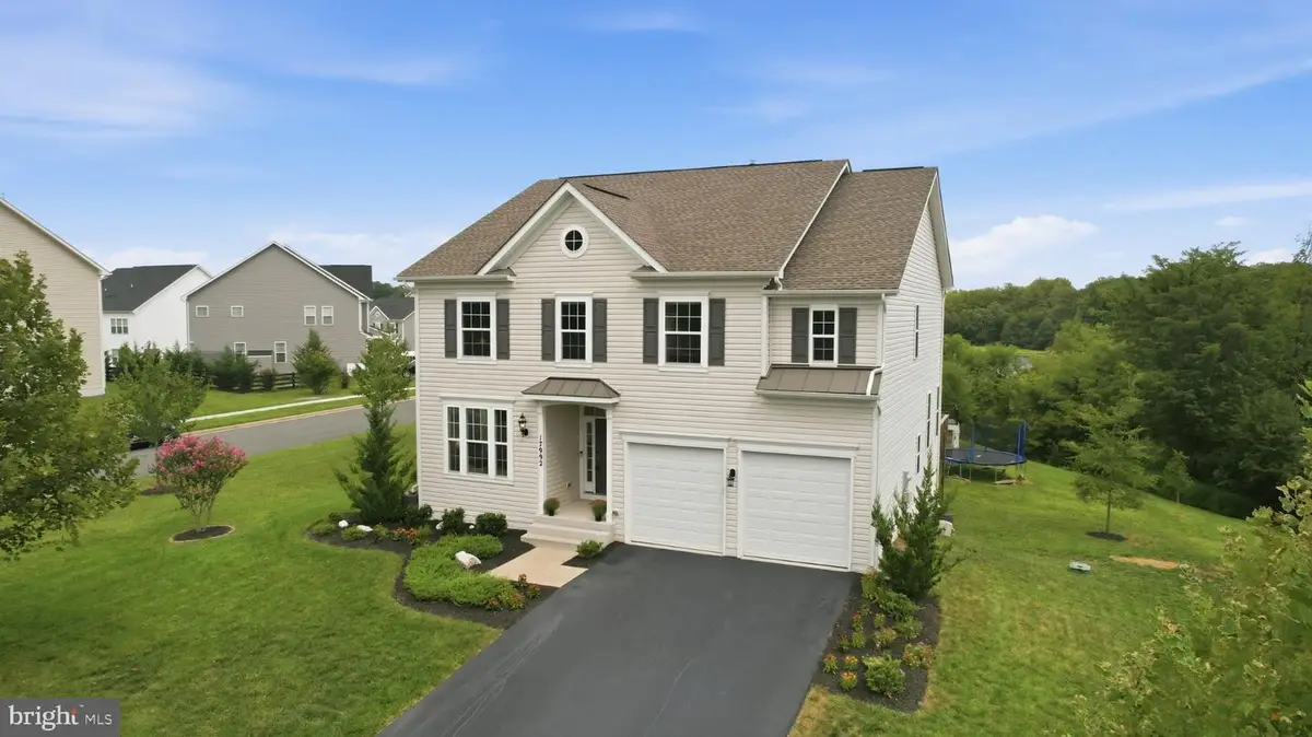 17992 Ridgewood Pl, Round Hill, VA 20141 - #1