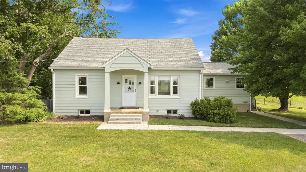 37860 Charles Town Pike, Purcellville, VA 20132 - #1