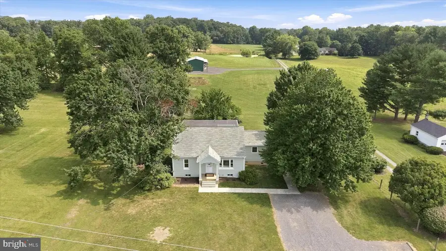 37860 Charles Town Pike, Purcellville, VA 20132 - #2