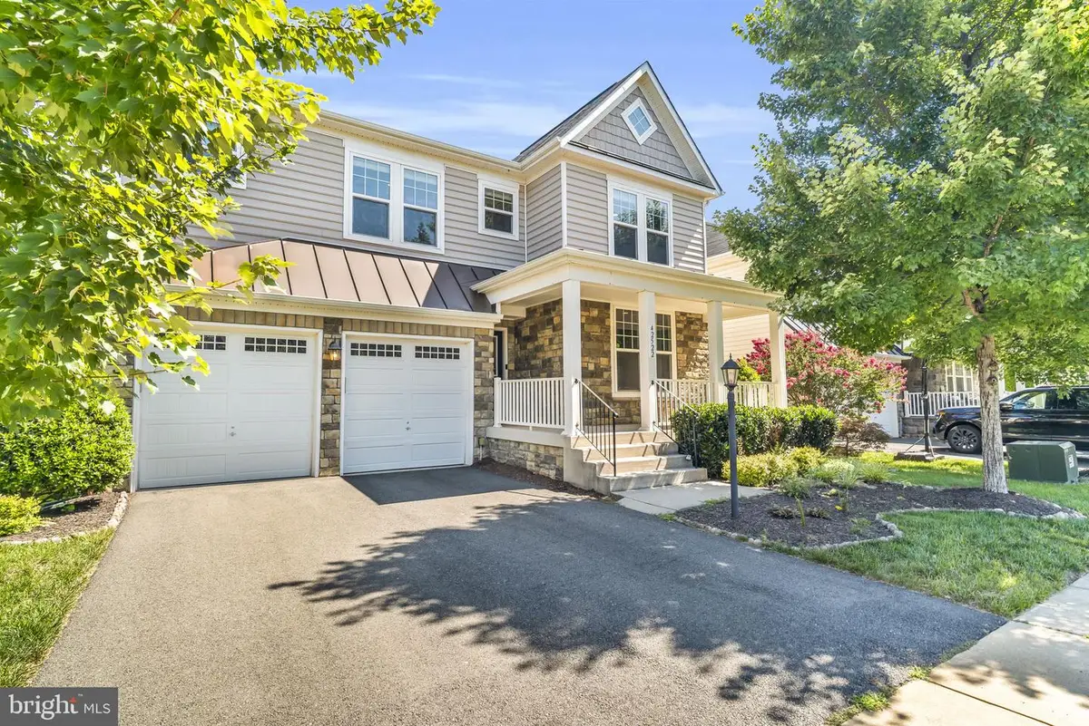 42522 Stratford Landing Dr, Brambleton, VA 20148 - #1