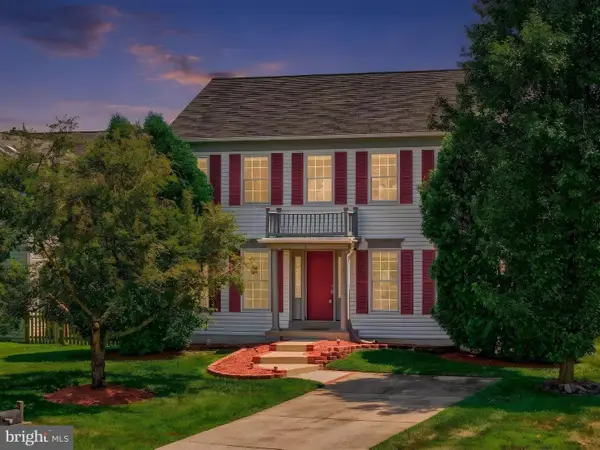 3 Whaley Ct, STERLING, VA 20165