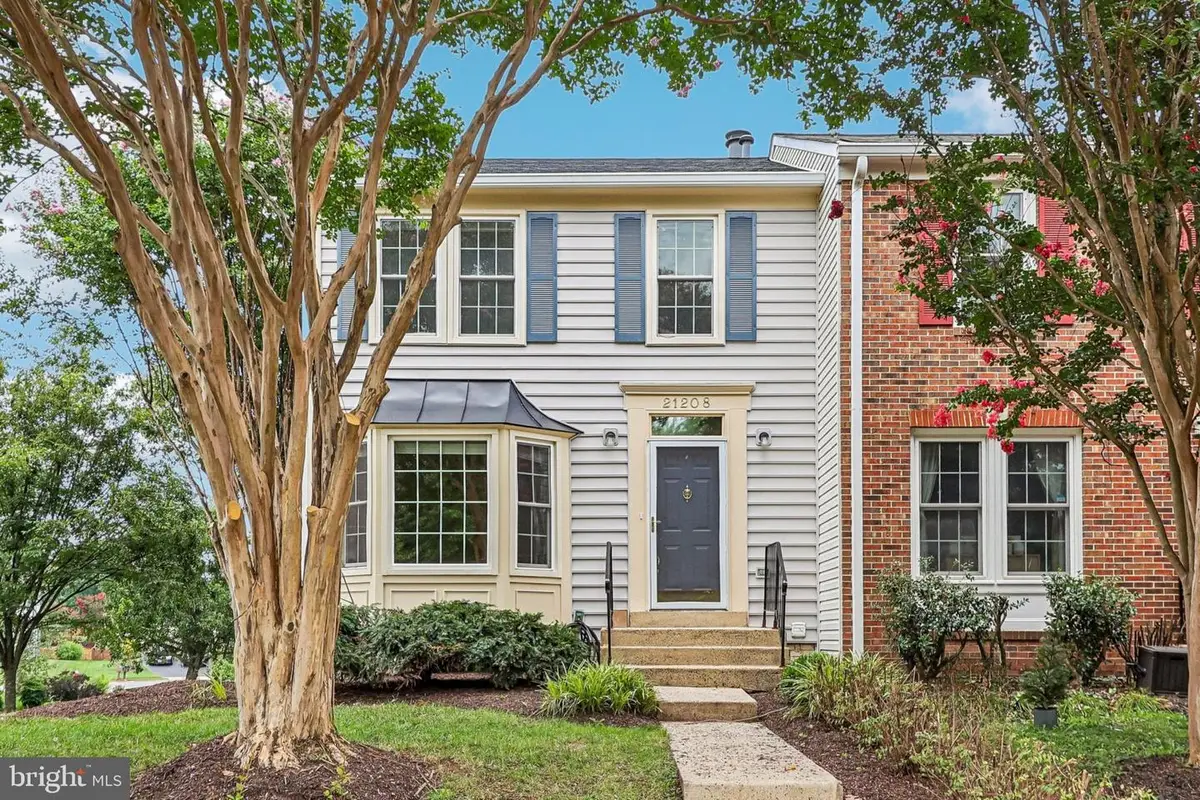 21208 Hedgerow Ter, Ashburn, VA 20147 - #1