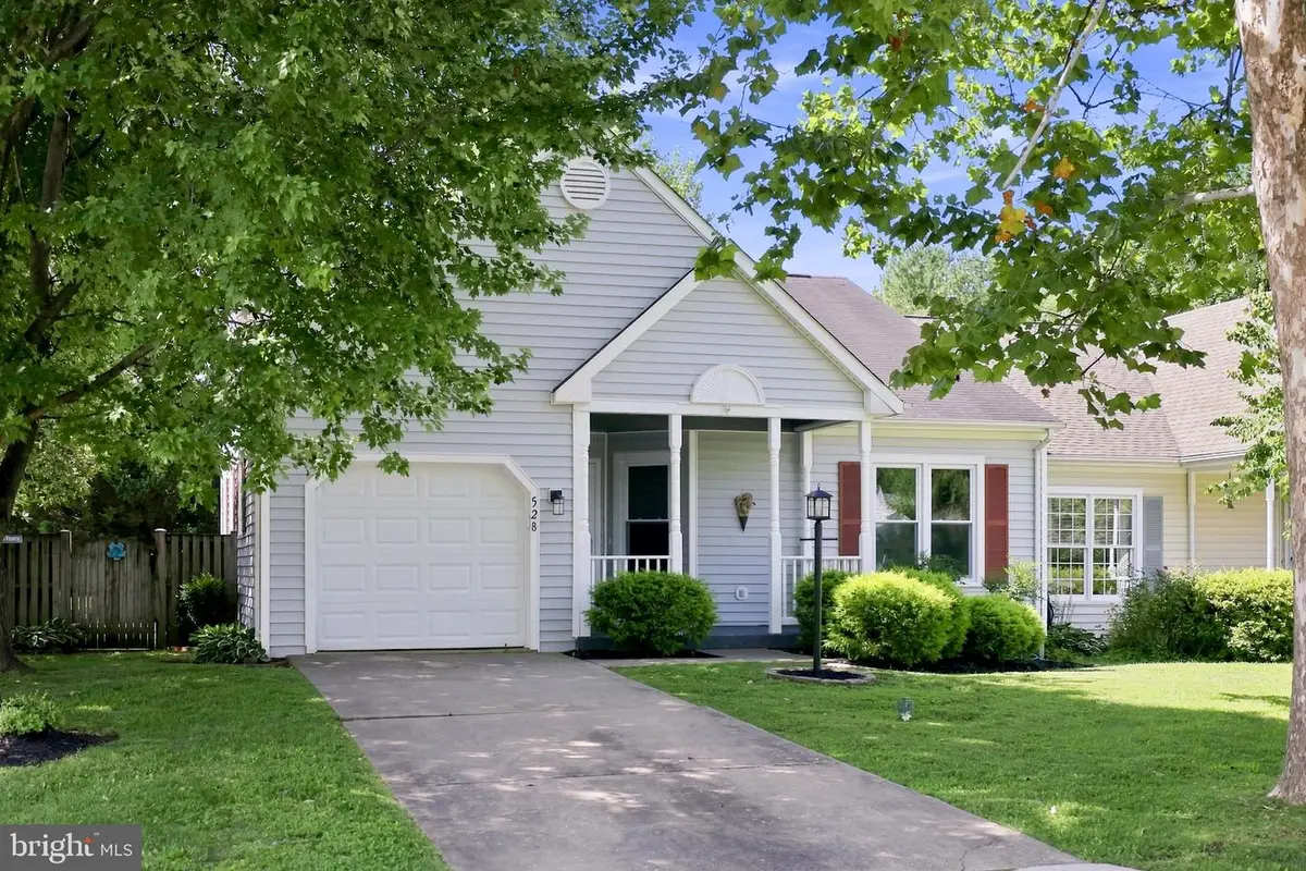 528 Wordsworth Cir, Purcellville, VA 20132 - #1