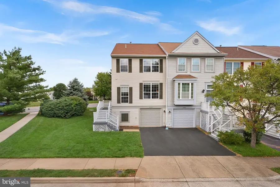 46700 Sandalwood Sq, Sterling, VA 20164 - #2