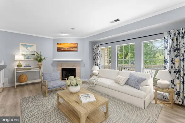 662 Gateway Dr Se #211, LEESBURG, VA 20175