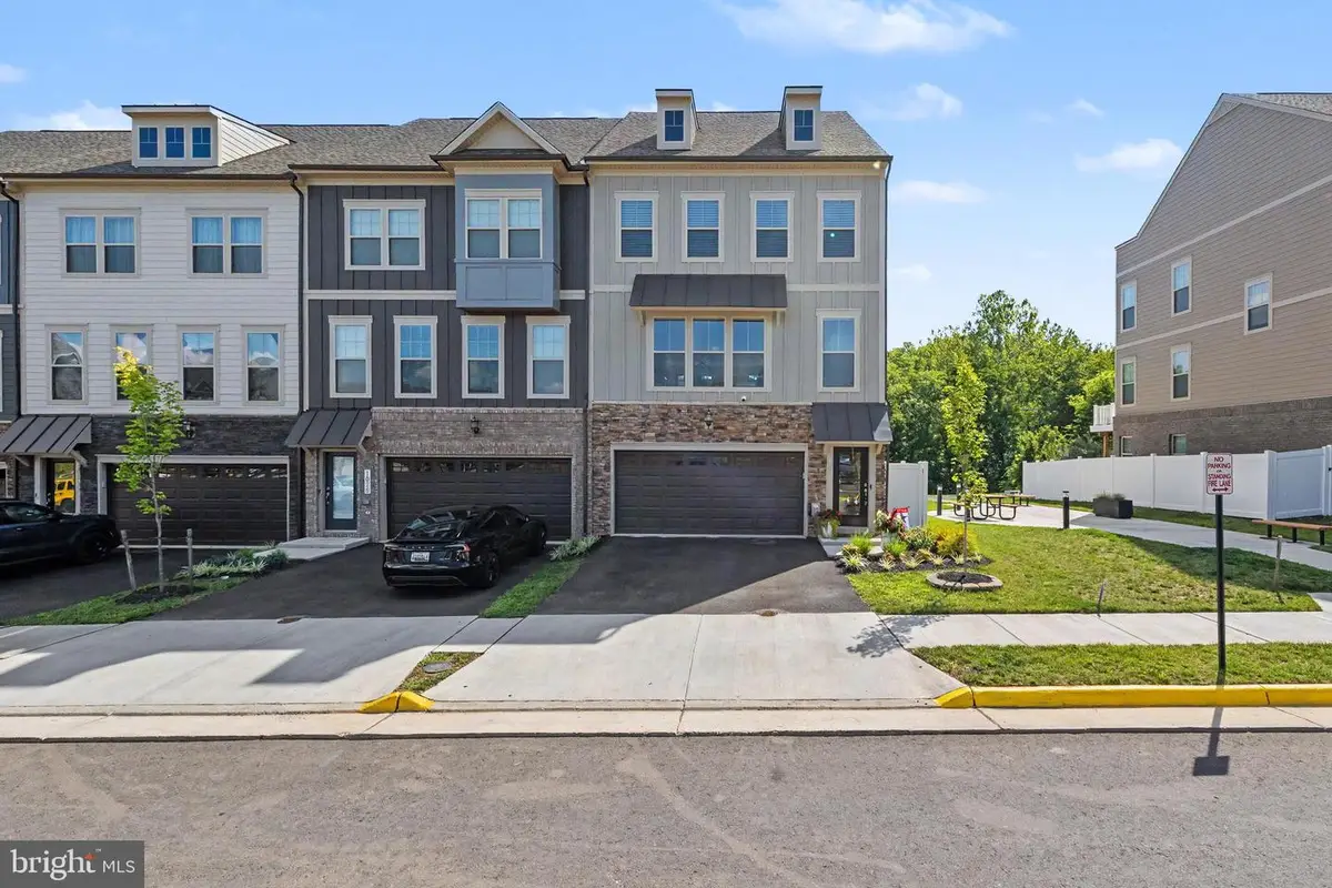 1027 Venifena Ter Se, Leesburg, VA 20175 - #1