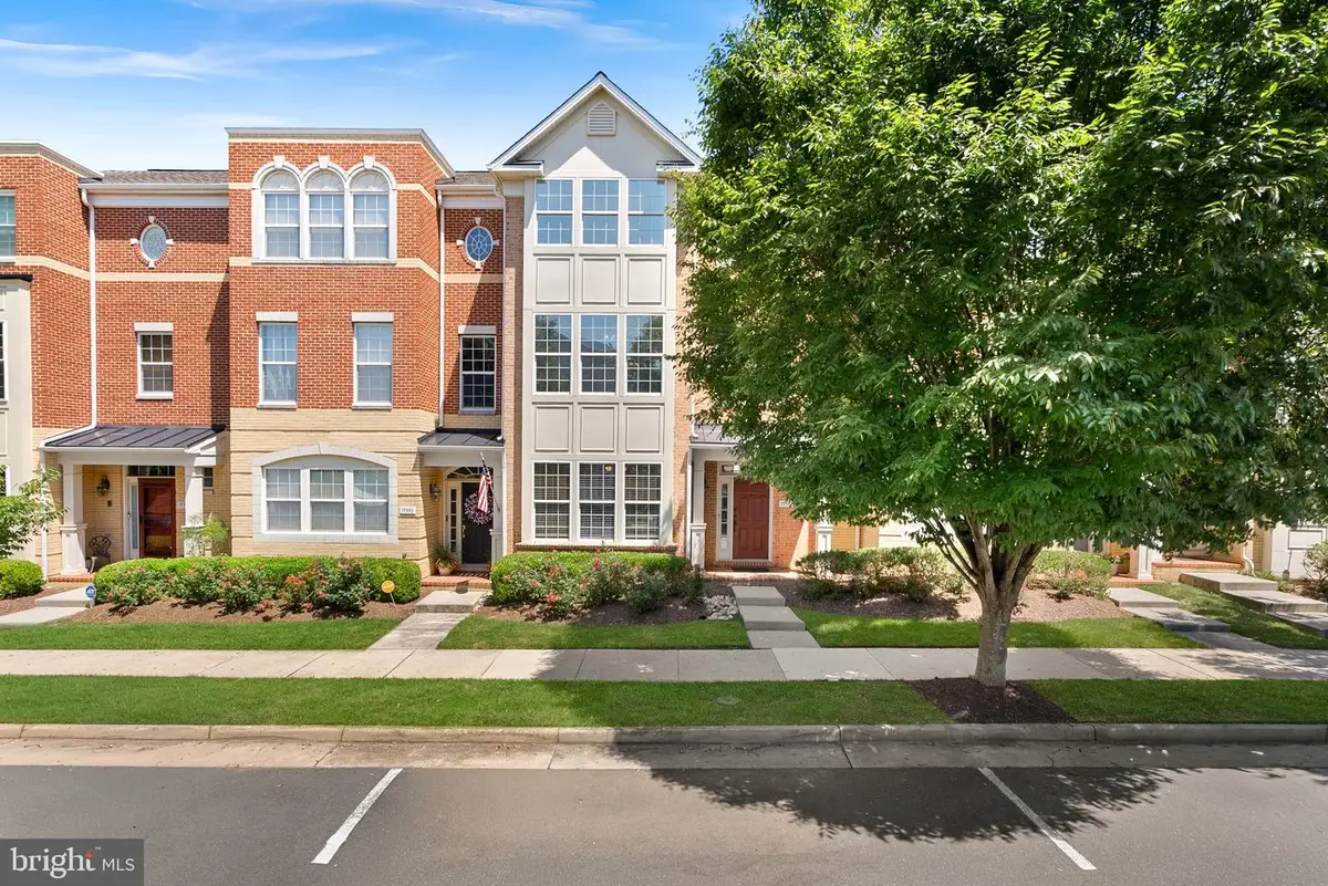 19392 Coppermine Sq, Leesburg, VA 20176 - #1