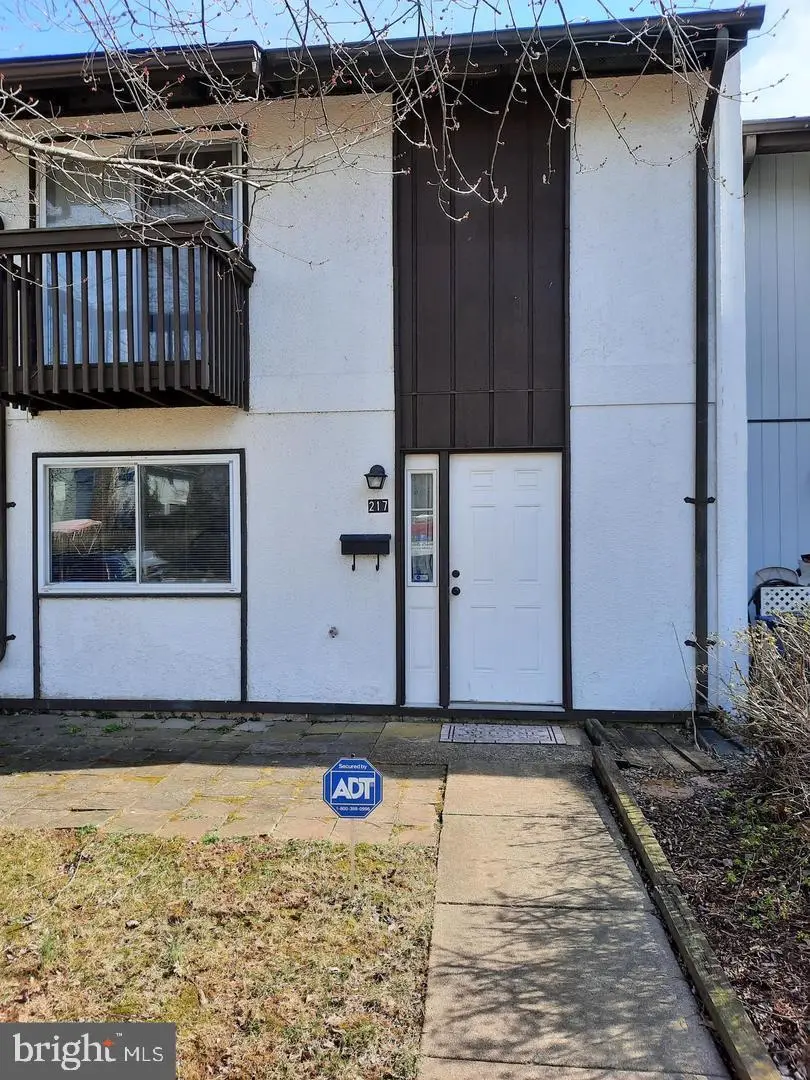 217 Sugarland Run Dr, Sterling, VA 20164 - #1