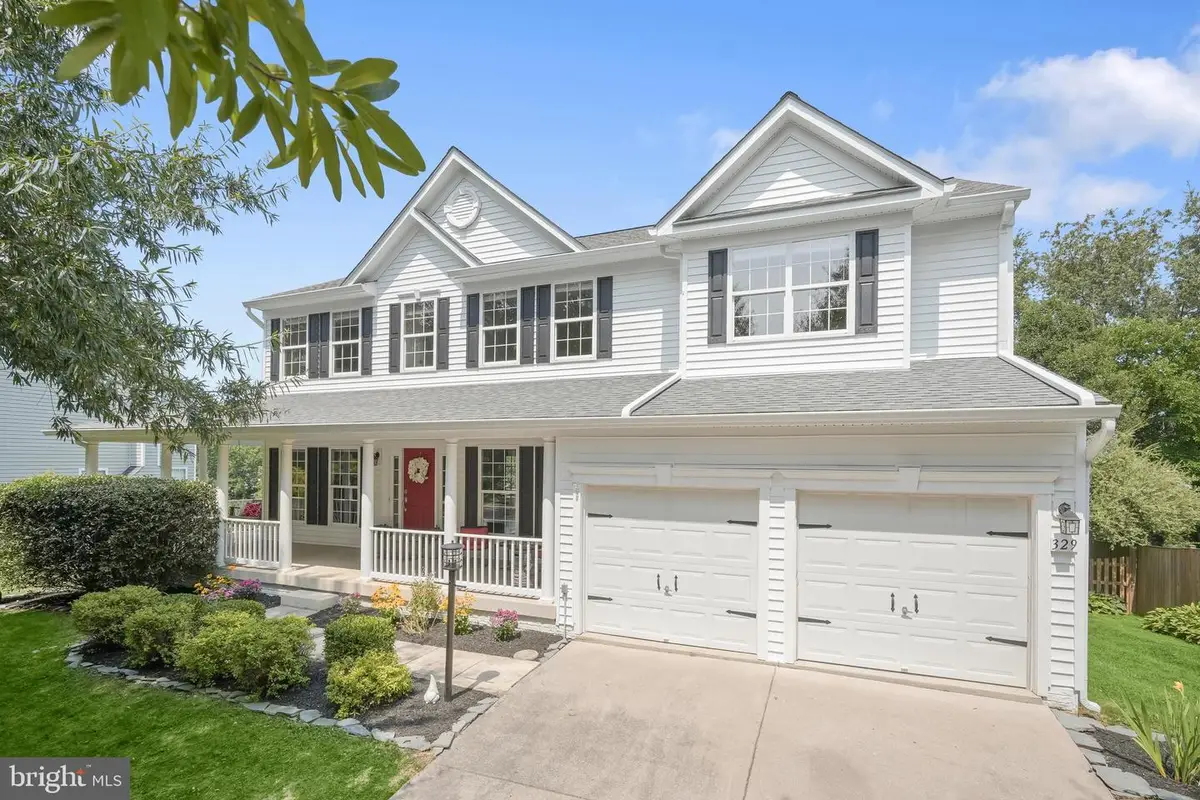 329 Locust Grove Dr, Purcellville, VA 20132 - #1