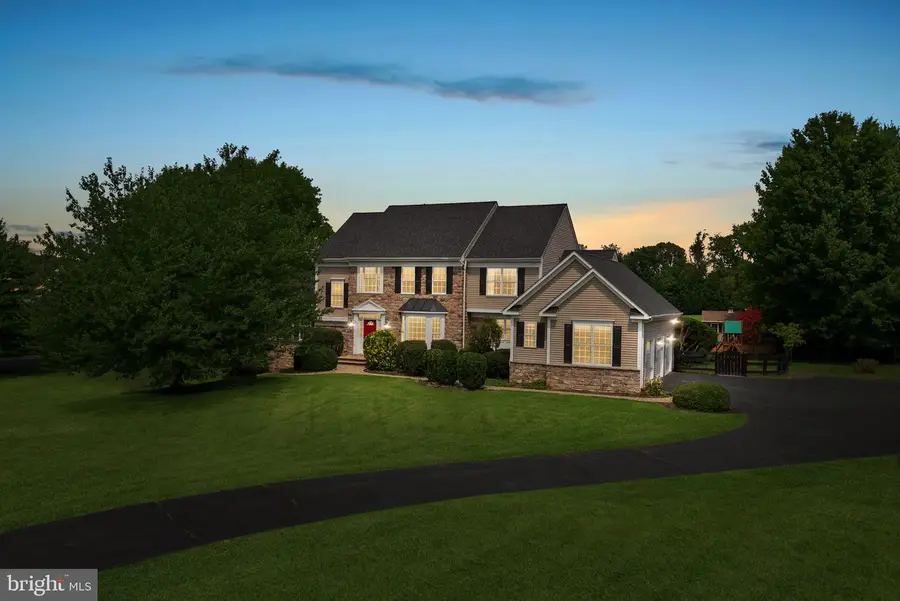 38392 Stone Eden Dr, Hamilton, VA 20158 - #2