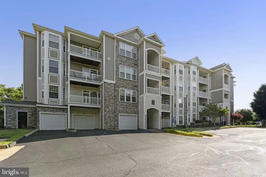 512 Sunset View Ter Se #204, Leesburg, VA 20175 - #3