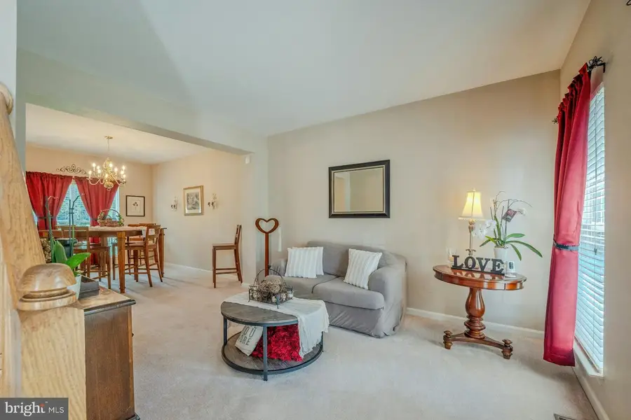 44226 Mohave Dr, Ashburn, VA 20147 - #2
