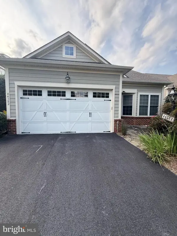 44382 Cedar Heights Dr, ASHBURN, VA 20147