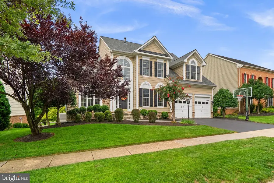 19508 Mill Dam Pl, Leesburg, VA 20176 - #3