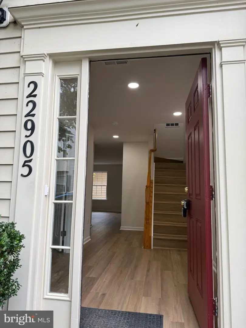 22905 Benson Ter, Sterling, VA 20166 - #1