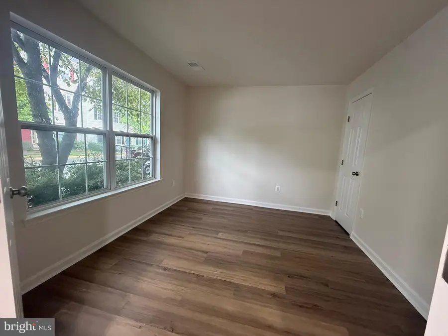 22905 Benson Ter, Sterling, VA 20166 - #3