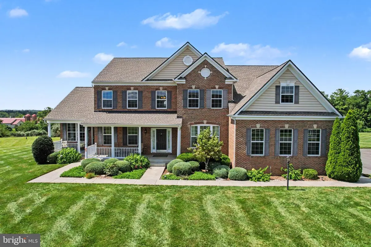 15099 Grace Pl, Waterford, VA 20197 - #1