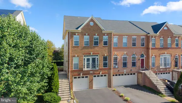 41934 Beryl Ter, ALDIE, VA 20105