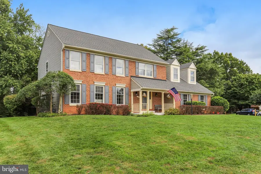 1 Byron Ct, Sterling, VA 20165 - #2