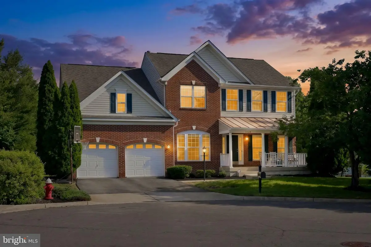 43280 John Danforth Ct, Ashburn, VA 20147 - #1