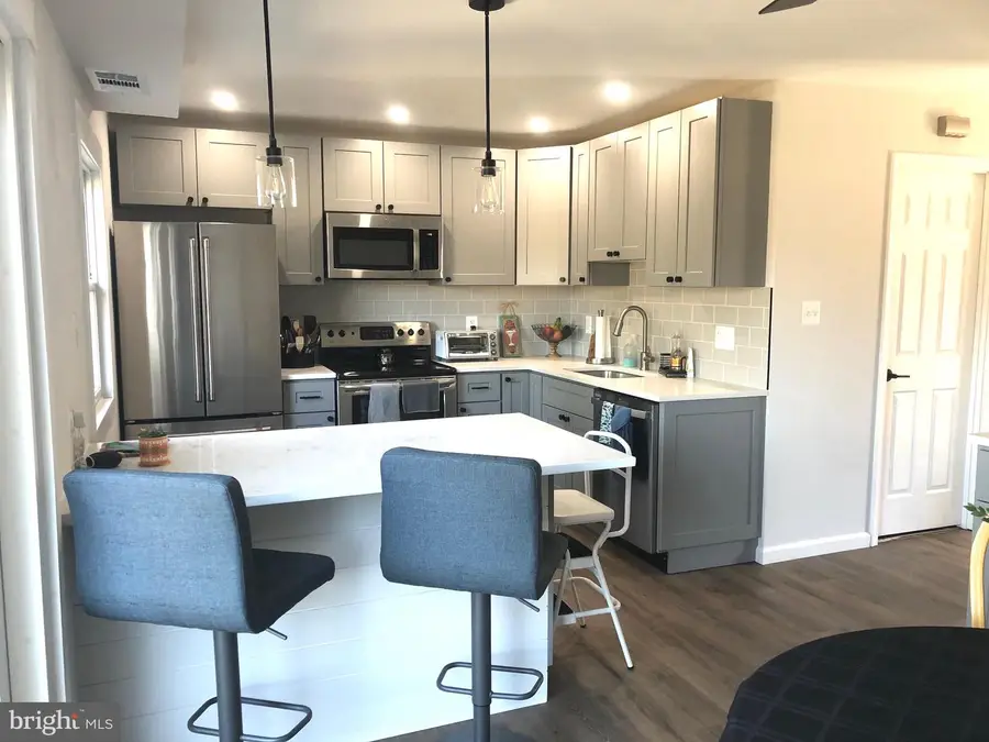 309 Shenandoah St Se, Leesburg, VA 20175 - #2
